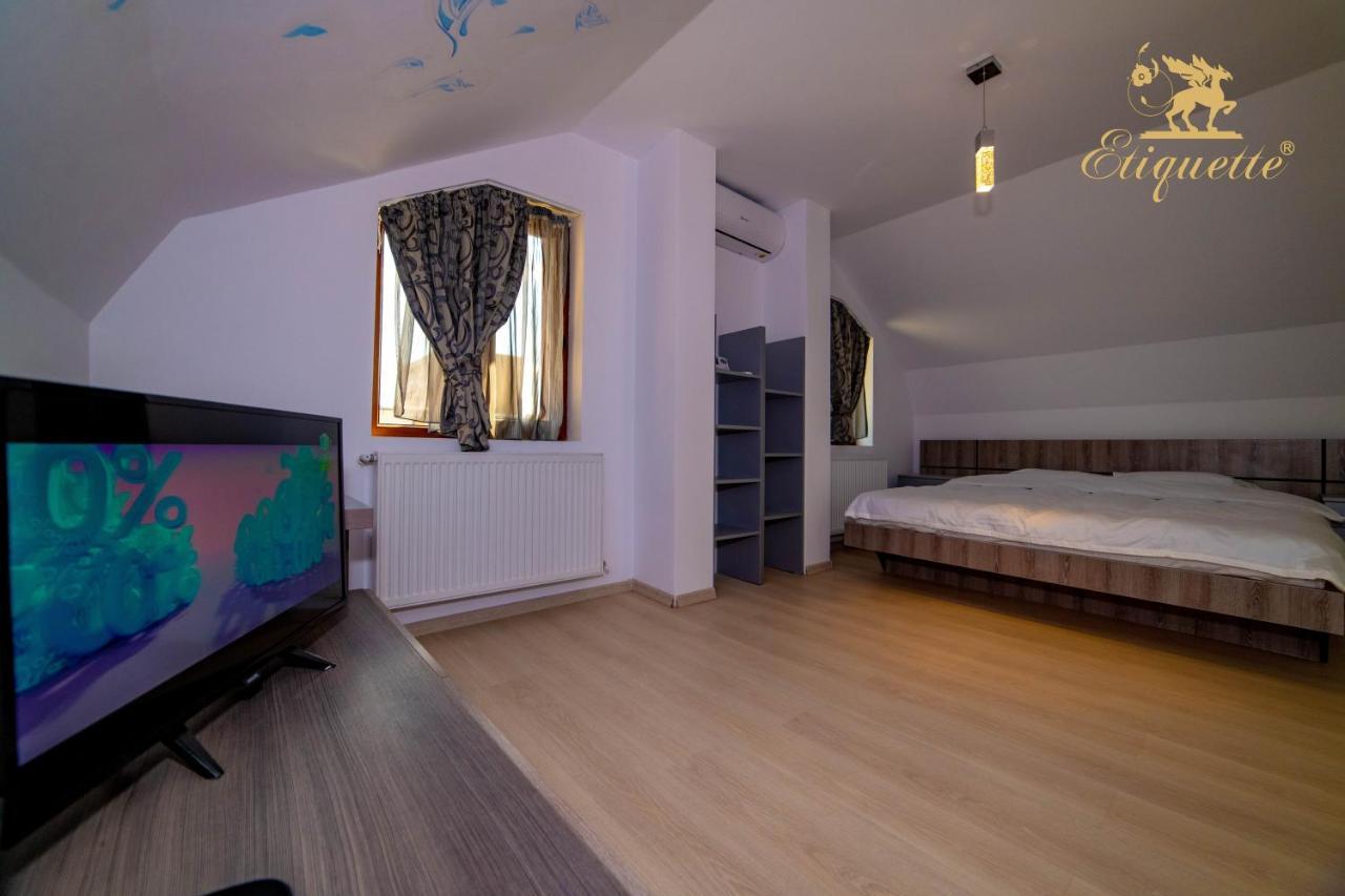Villa Etiquette Deva Eksteriør bilde